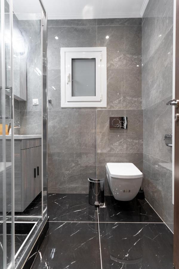 Cosy 2Br Apartment Next To Bars & Restaurants Athen Eksteriør billede
