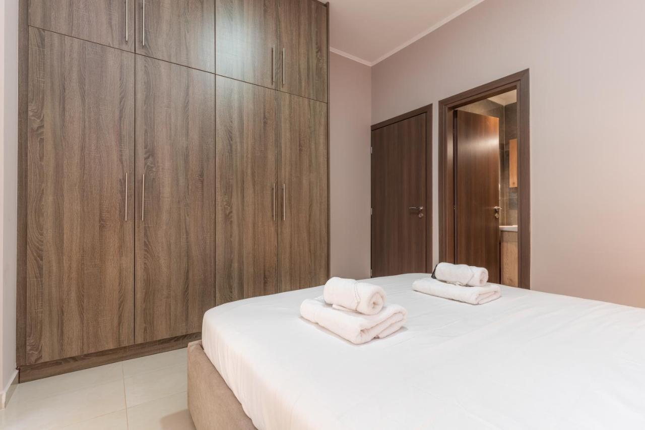 Cosy 2Br Apartment Next To Bars & Restaurants Athen Eksteriør billede