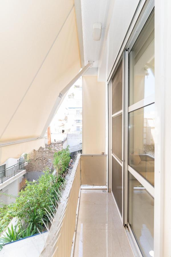 Cosy 2Br Apartment Next To Bars & Restaurants Athen Eksteriør billede