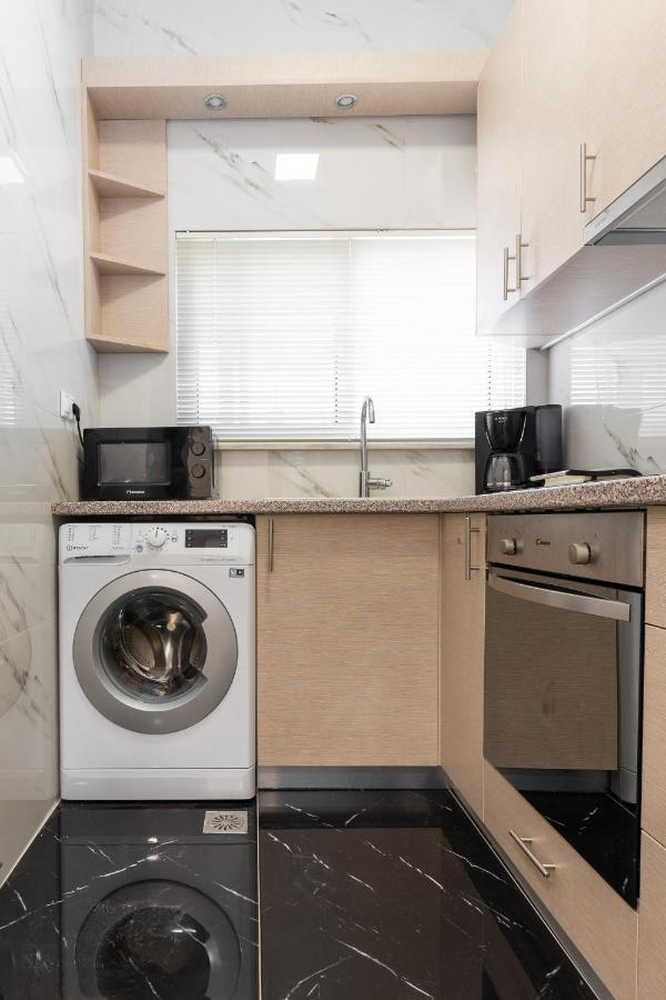 Cosy 2Br Apartment Next To Bars & Restaurants Athen Eksteriør billede
