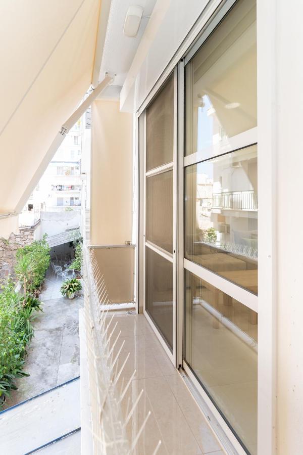Cosy 2Br Apartment Next To Bars & Restaurants Athen Eksteriør billede