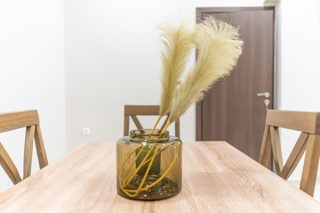Cosy 2Br Apartment Next To Bars & Restaurants Athen Eksteriør billede