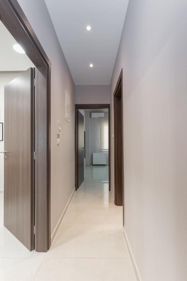 Cosy 2Br Apartment Next To Bars & Restaurants Athen Eksteriør billede